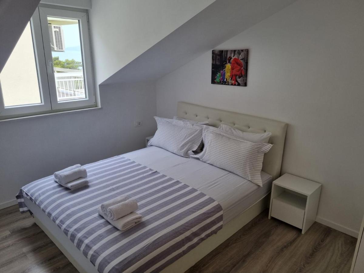 Apartmani Tolj Makarská Exteriér fotografie