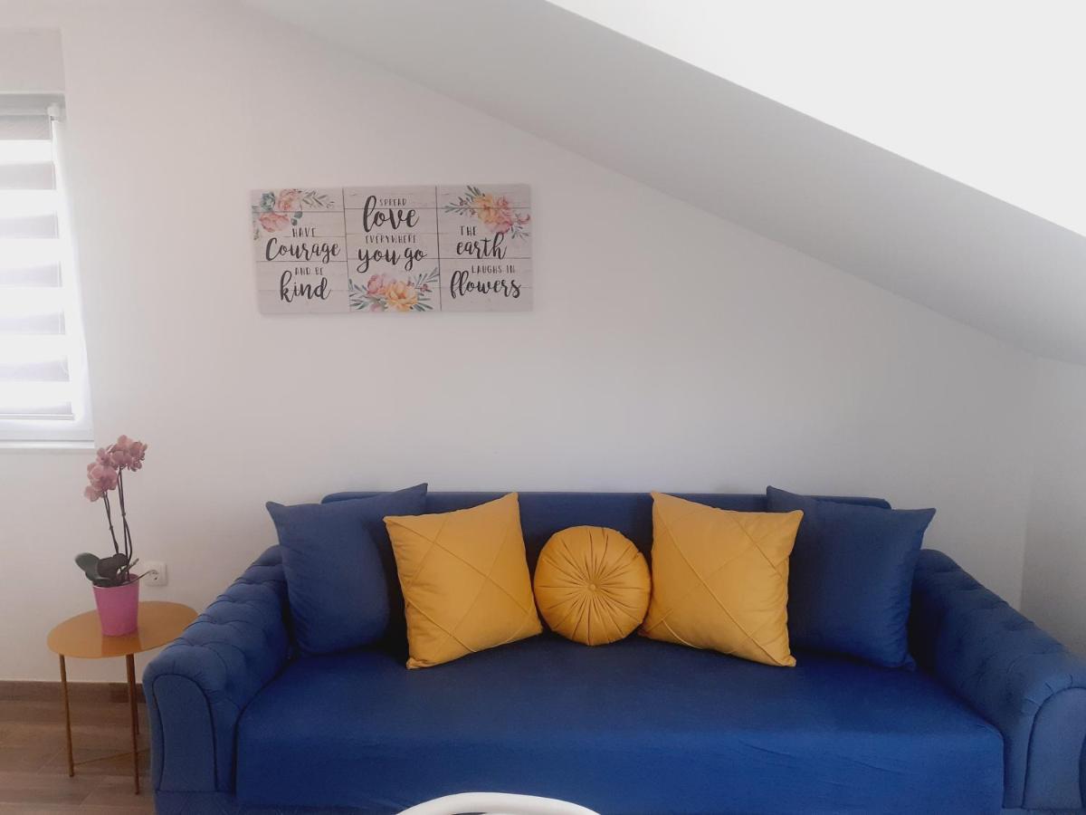 Apartmani Tolj Makarská Exteriér fotografie