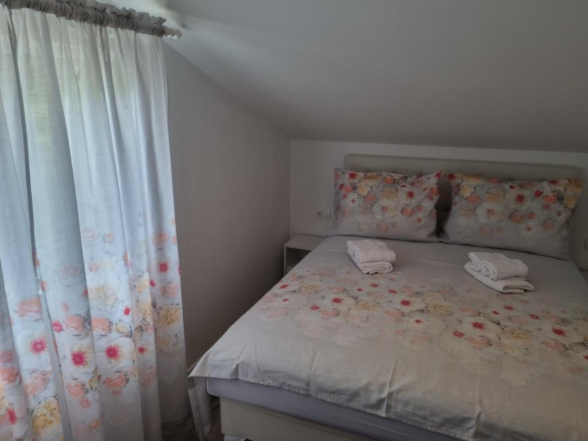 Apartmani Tolj Makarská Exteriér fotografie