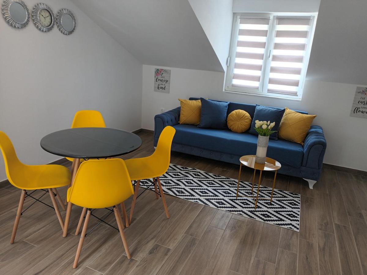 Apartmani Tolj Makarská Exteriér fotografie