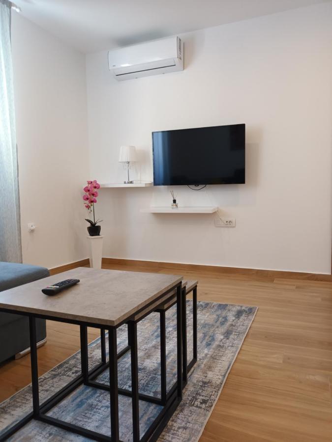 Apartmani Tolj Makarská Exteriér fotografie