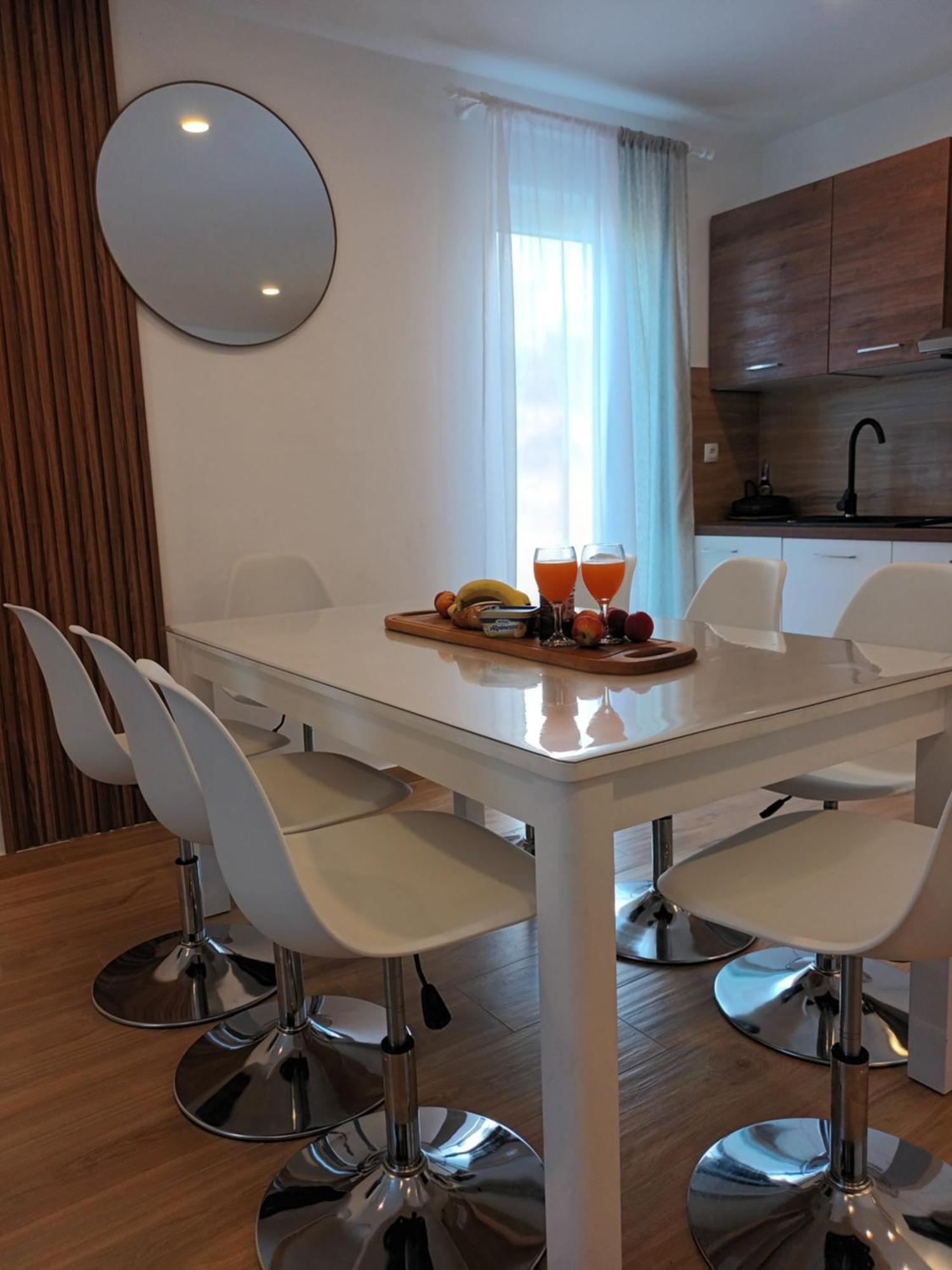 Apartmani Tolj Makarská Exteriér fotografie